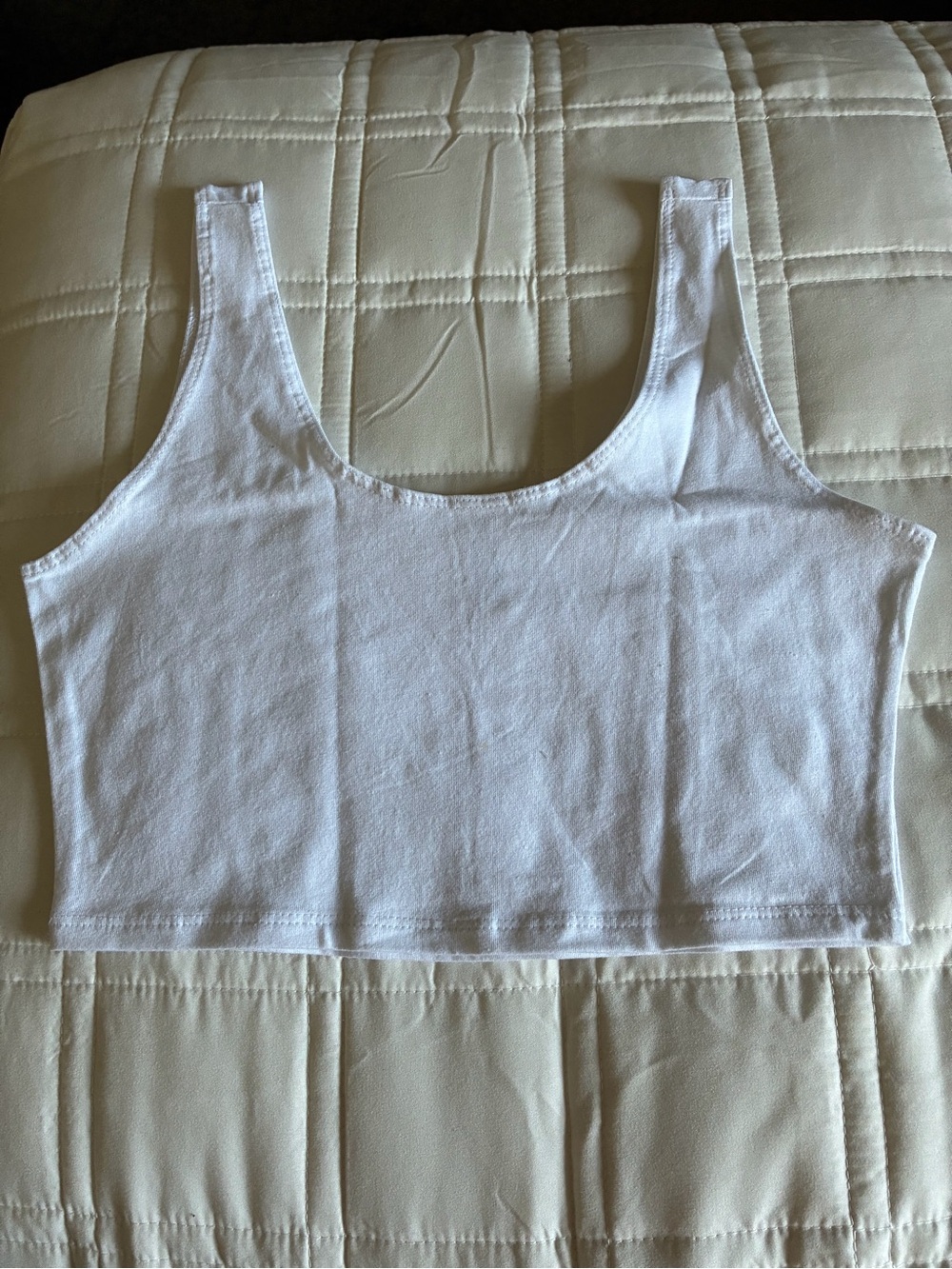Women's White Ribbed Crop Tank - Basic Scoop Neck